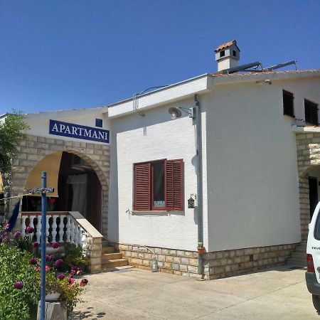 Apartmani Tonica Sukošan 외부 사진